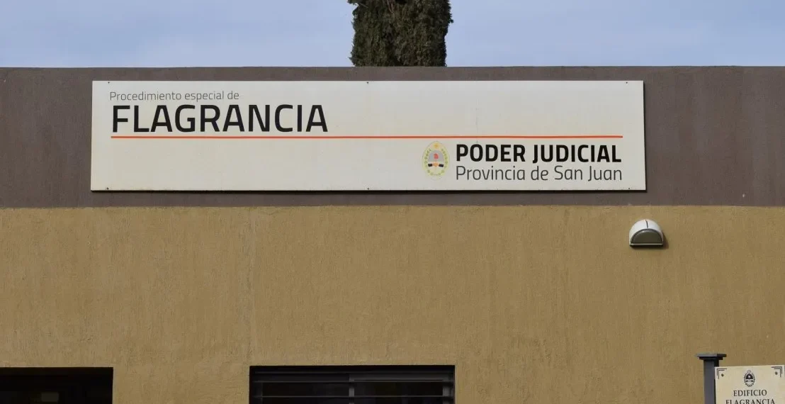 Un hombre fue sentenciado a prisión tras atacar brutalmente a su expareja frente a su hijo