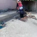 Drama y milagro en el Pasaje Simón: la Policía Ciclística rescató a una mujer atrapada en un sótano