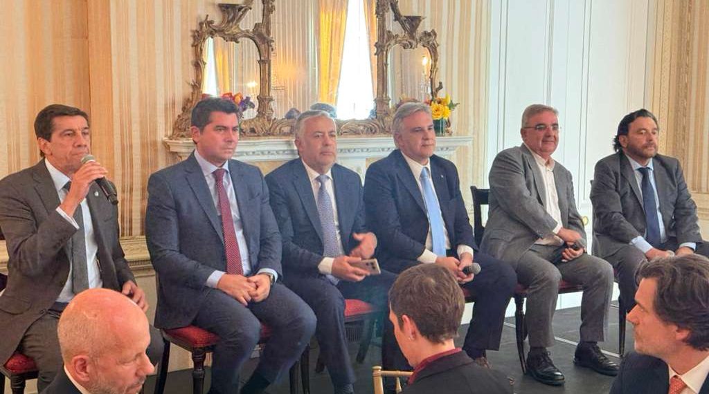 Orrego impulsa el potencial de San Juan ante inversores en Nueva York