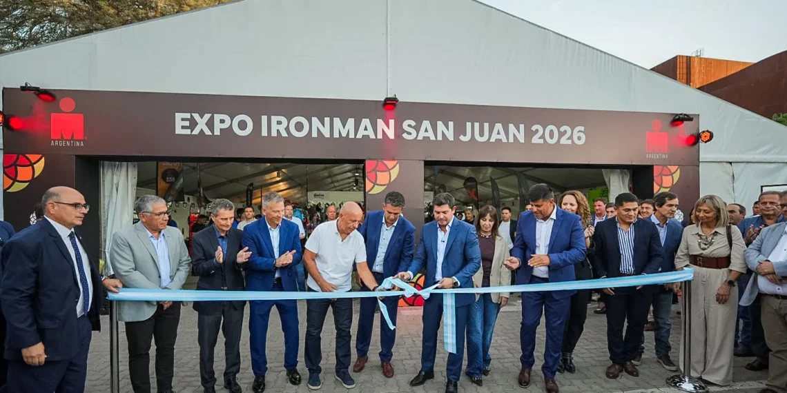Orrego dio inicio al IRONMAN 70.3 y San Juan se convierte en el epicentro mundial del triatlón