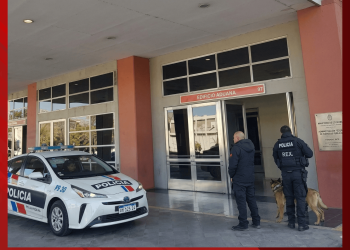 Violento choque en Chimbas: un joven de 18 años borracho se estrelló contra un árbol y hay dos heridos