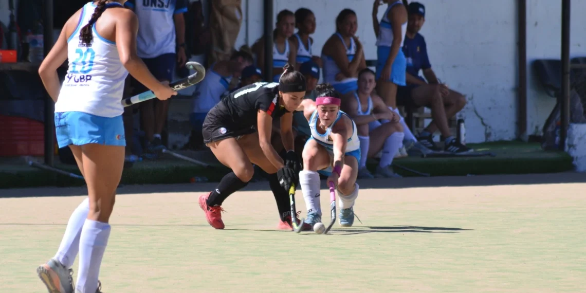El hockey sobre césped no da respiro: se juega la quinta fecha con la punta en juego