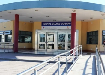 Salud publica: Buscan a familiares de dos pacientes internadas