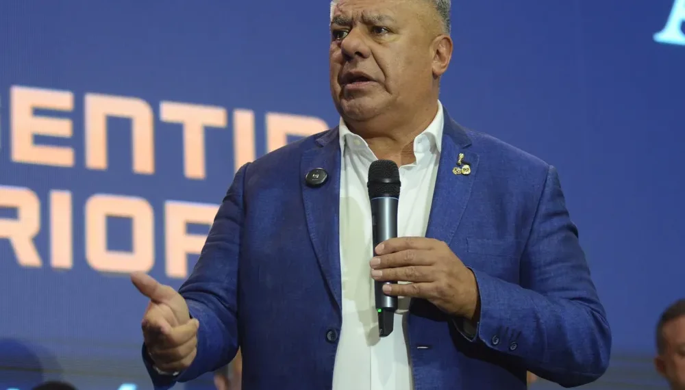 Tapia lanzó LPF Play con un mensaje directo a la dirigencia: «Muchos van a empezar a transpirar»