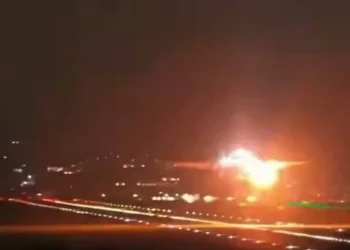 Susto en Guarulhos: explota la turbina de un avión de Delta durante el despegue