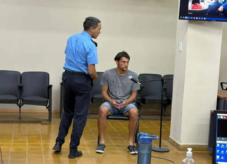 Caso Naveda: La defensa del jugador de Trinidad apelará la histórica sanción de 18 meses