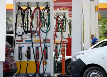Nuevo golpe al bolsillo: Los combustibles subieron un 3% en San Juan