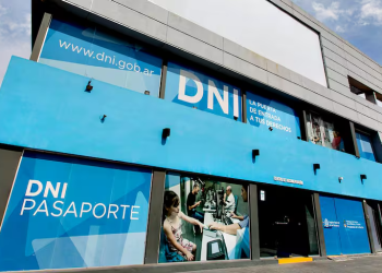Renaper actualizó las tarifas: Cuánto costará tramitar el DNI y el pasaporte desde ahora