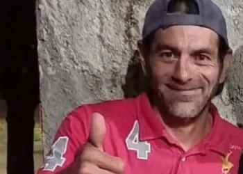 «Me lo mataron a golpes»: el desgarrador testimonio del hermano del hombre fallecido en la Seccional 12
