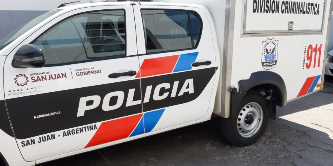 Tragedia en ruta 40: Una mujer falleció tras un violento choque entre un camión y un automóvil