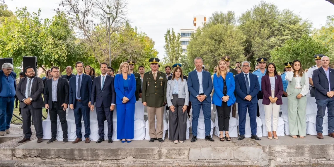 San Juan conmemoró el 44° aniversario de la Gesta de Malvinas con un emotivo acto y desfile cívico-militar