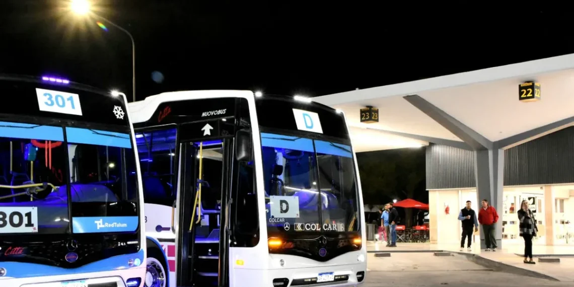 El transporte en crisis: Empresarios aseguran que el boleto debería costar $1.300
