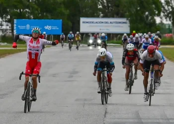 Nicolás Tivani se corona «Rey» del ciclismo nacional: triunfo épico en el Argentino de Ruta