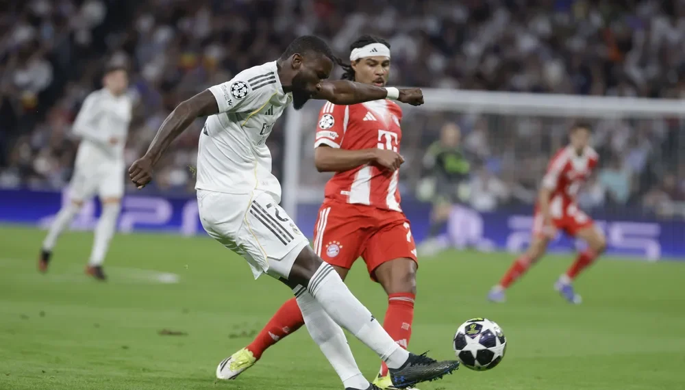 Resultados de la Champions: Bayern Múnich golpeó primero y el Arsenal lo ganó sobre el final