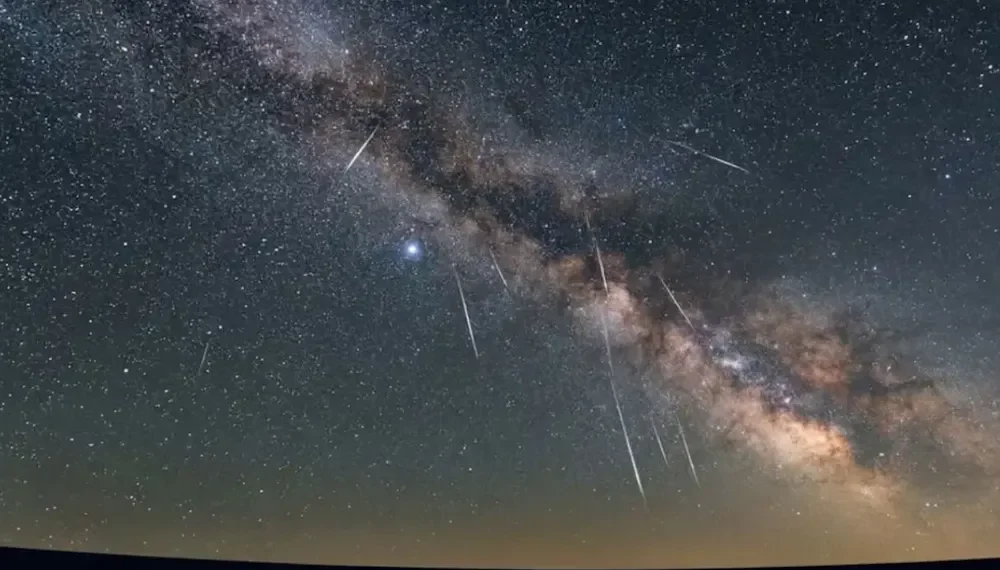 Lluvia de meteoros en Argentina: Guía para observar las Líridas 2026
