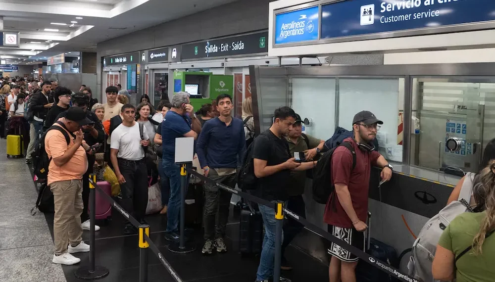 Conflicto gremial y jornada de protesta: ATE inicia un paro nacional con foco en las terminales aéreas