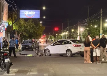 Tragedia en Rawson: un motociclista murió tras un fuerte choque