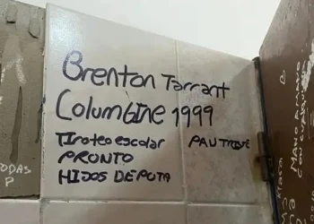 Pánico en una escuela de Mendoza por una amenaza de tiroteo: masivo operativo policial