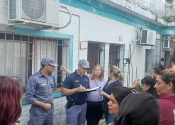 Tensión en Chaco: hallan una bala en el baño de mujeres de un colegio y crece la alarma por las amenazas virales