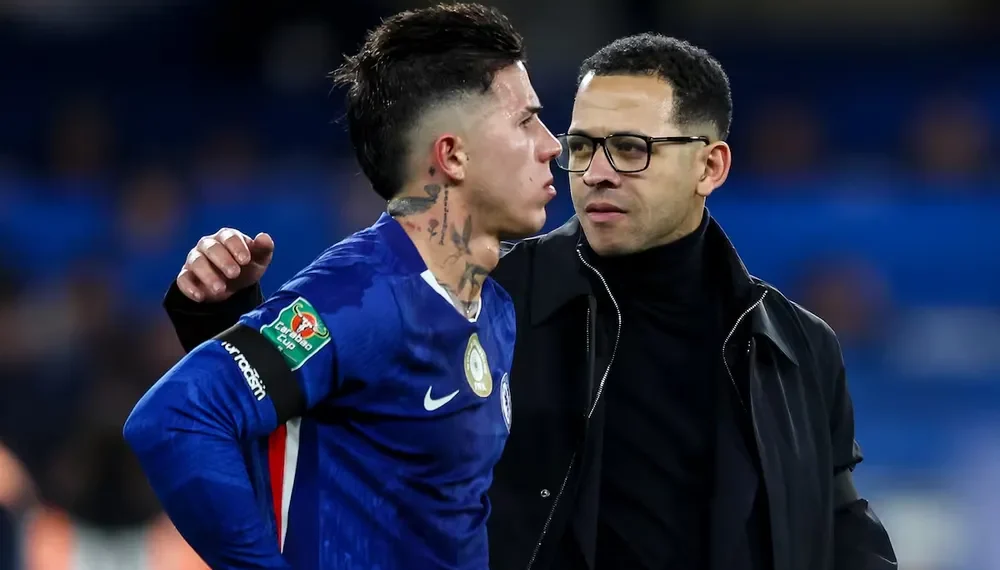 Escándalo en Londres: El Chelsea echó a su entrenador tras el fuerte cruce con Enzo Fernández