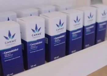 El aceite de cannabis estatal de San Juan da un salto clave: nuevo envase, venta en farmacias y gratuidad en hospitales