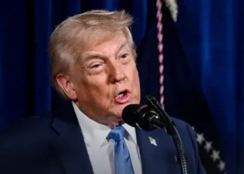 Diplomacia de tensión: Donald Trump oscila entre la promesa de paz y la retórica de confrontación con Irán