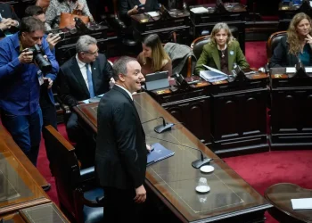 Manuel Adorni en el Congreso: «El gasto público es el nivel más bajo de los últimos 10 años»