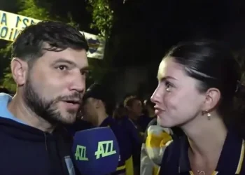 El desopilante «levante» en vivo de una hincha de Boca a un periodista que es furor en las redes