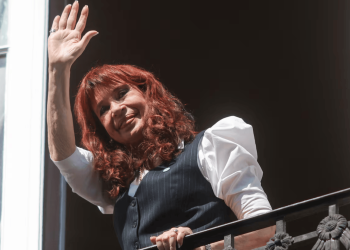 Revés para el Gobierno: ordenan restituir la pensión de privilegio a Cristina Kirchner
