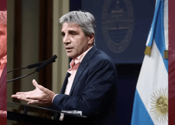 El fuerte exabrupto de Luis Caputo: «Me dan ganas de cagarlos a patadas en el culo»