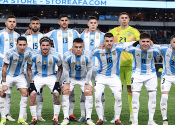 Polémica en el fútbol argentino: una yerba brasileña es nuevo sponsor de la Selección y estalló la bronca en Misiones