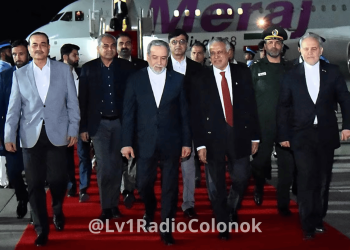 Irán frena la expectativa de diálogo: niega reunión con enviados de Trump en Pakistán