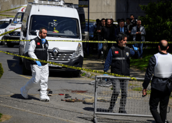 Tensión internacional: un muerto tras un ataque armado frente al consulado de Israel en Turquía