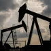 Desplome en el mercado energético: El precio del petróleo cae un 15% y perfora la barrera de los 100 dólares