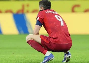 Fin de una era: Robert Lewandowski se queda sin Mundial y se despide de Polonia