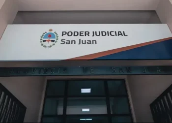 Le robó a una mujer en el colectivo, la víctima lo persiguió y terminó detenido