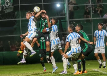 San Martín busca el despegue en Salta frente a Gimnasia y Tiro
