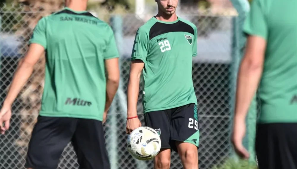 Schiapparelli no define el equipo y mantiene el misterio para recibir a Quilmes