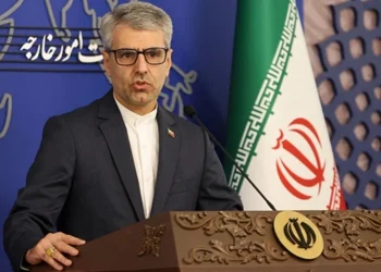 Contraparte de Teherán: Irán convalidó las negociaciones con EE. UU. pero descartó una firma inminente y anunció tasas marítimas en el estrecho de Ormuz