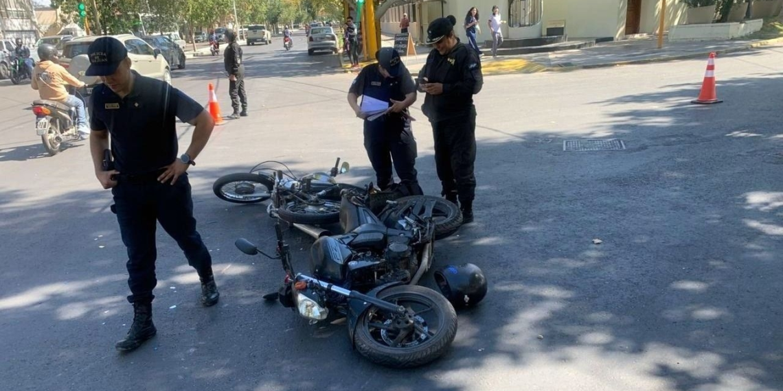 Tragedia en Capital: falleció el motociclista accidentado en Avenida Libertador y Paula A. de Sarmiento