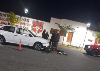 Violento choque en Pocito: una pareja en moto terminó hospitalizada con graves heridas