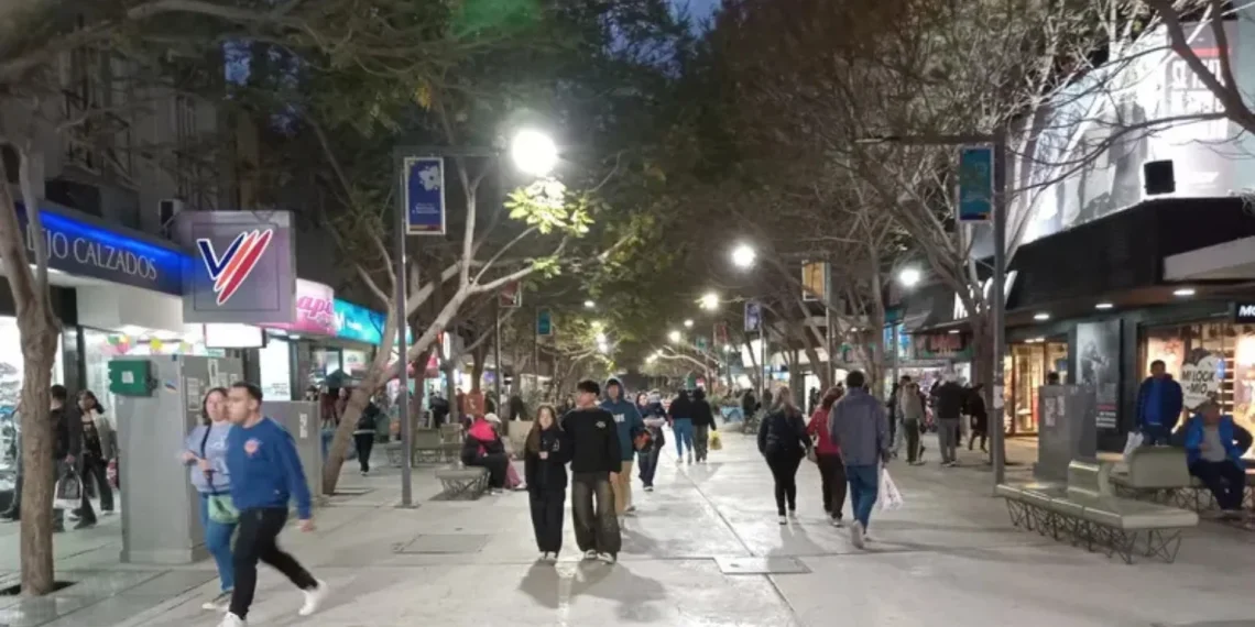 Debate en el comercio local por una propuesta para modificar la fecha del Día del Padre