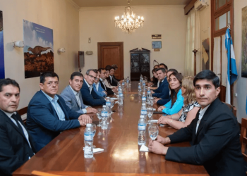 Ajuste en puerta: El Ejecutivo provincial endurece el discurso y no habrá “salvatajes” para los municipios