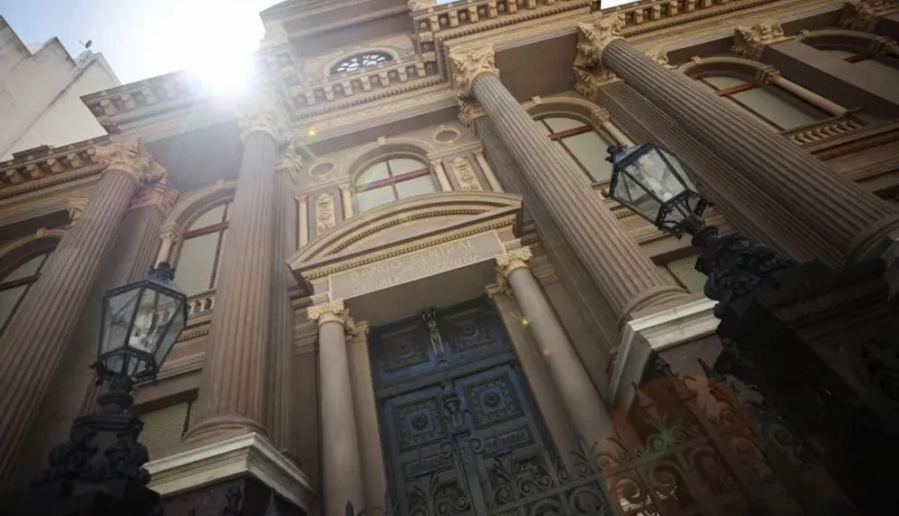 El Banco Central sumó USD 2.600 millones en mayo y acaricia el objetivo anual de reservas