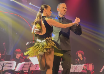La cultura porteña recupera un bastión: el Teatro Santa María reabrió sus puertas con una fuerte apuesta al tango