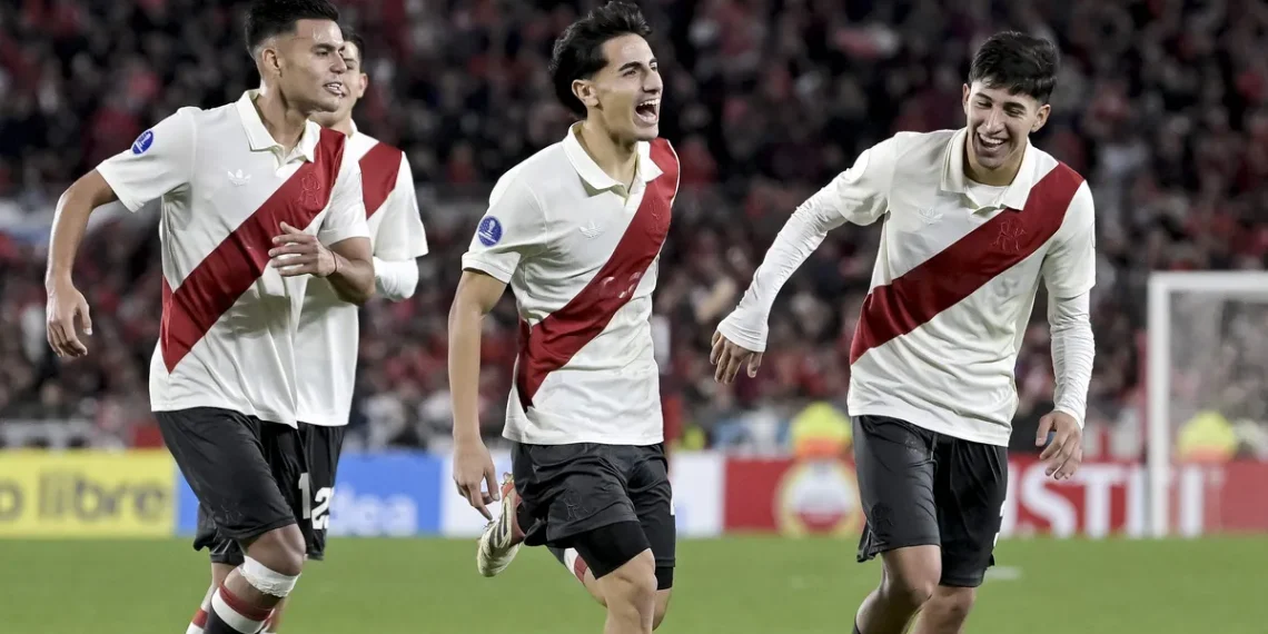 River goleó a Blooming, se metió en octavos de la Sudamericana y espera rivales en el sorteo