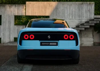 Ferrari rompe los moldes: el debate por el «Luce», su primer superdeportivo eléctrico de diseño minimalista
