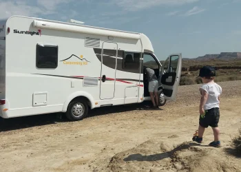 Turismo itinerante bajo la lupa: impulsan fuertes regulaciones y multas para los viajes en motorhome