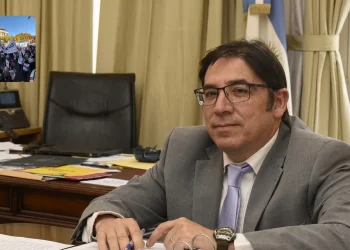 Gobierno firme: Alejandro Álvarez aseguró que la Ley de Financiamiento Universitario «nació muerta»