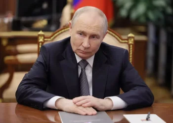 El Kremlin aprieta las clavijas: Vladimir Putin firmó un decreto para condonar deudas millonarias a los rusos que vayan al frente en Ucrania